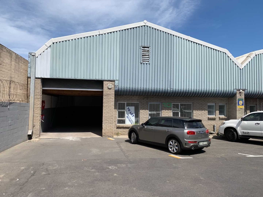 To Let commercial Property for Rent in Brackenfell Central Western Cape